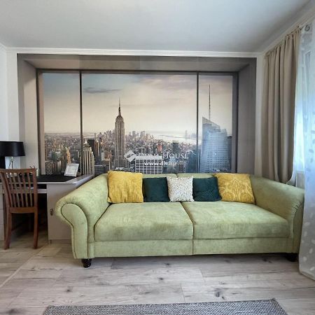 Ybs Apartman Apartment Залегершег Екстериор снимка
