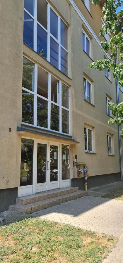Ybs Apartman Apartment Залегершег Екстериор снимка